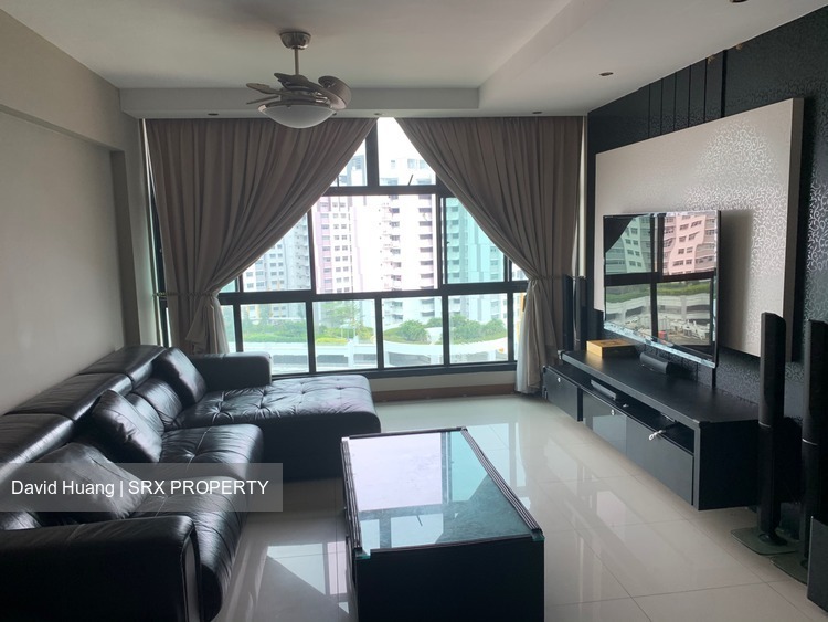 Rivervale Crescent thumbnail photo